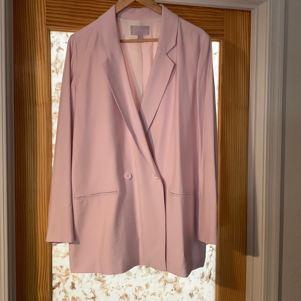 Chelsea28 pink 2 button jacket